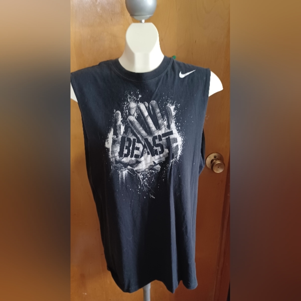 Nike Beast Vintage men's T-shirt size large sleeveless